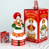 Барыня деревенская с петушком