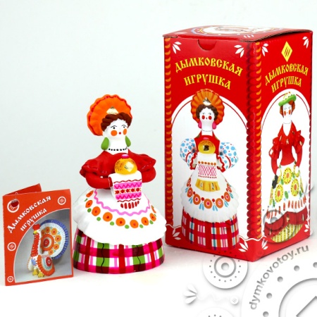 Барыня деревенская с хлебом