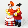 Пара с двумя младенцами
